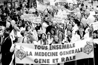 HOPITAL AU BORD DE LA CRISE DE NERFS