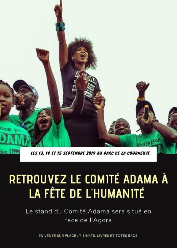 2 personnes, personnes souriantes, texte