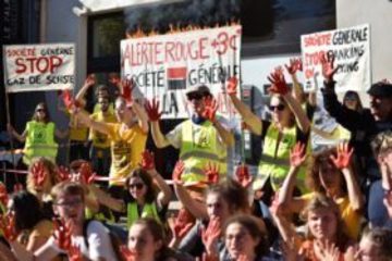 opération Société générale brûle la planète